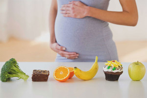 Come mangiare durante la gravidanza