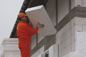 How to insulate the facade of a house