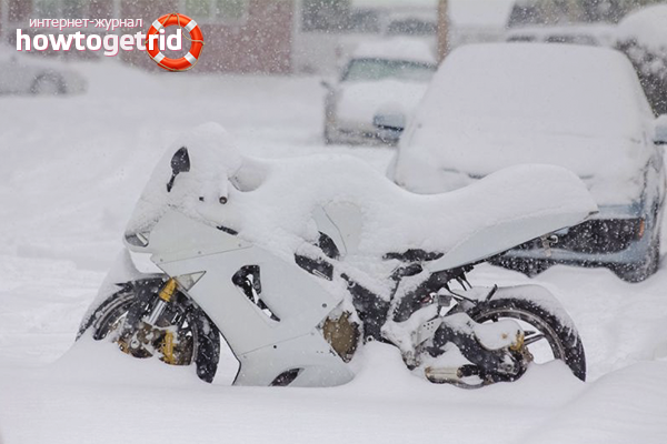 Kuinka varastoida moottoripyörää talvella