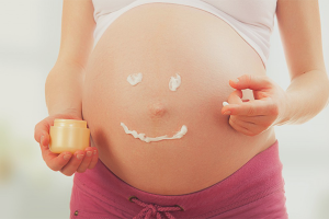 Cum să evitați vergeturile în timpul sarcinii