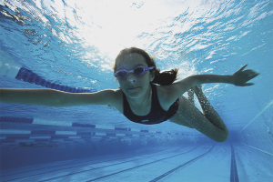 Comment apprendre à nager sous l'eau
