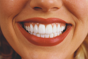 Како зубе учинити белим