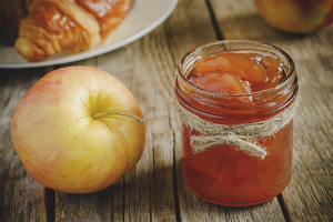 How to cook apple jam