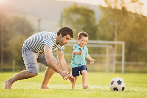 Kā iemācīt bērnam sportot