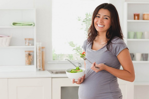 Nutrición adecuada al inicio del embarazo.