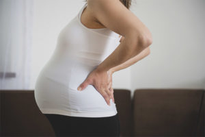 Dolor d’esquena durant l’embaràs
