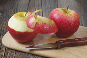 Användbara egenskaper och applicering av äppelskal