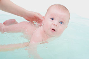 Je li moguće kupati dijete s kašljem