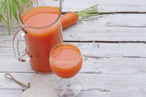 Com fer suc de pastanaga per a l’hivern