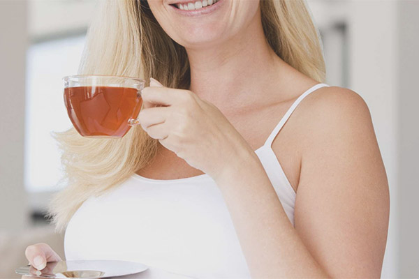האם נשים הרות יכולות לשתות תה שחור