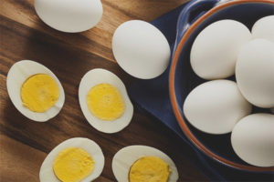 Com cuinar ous per no obtenir salmonel·la